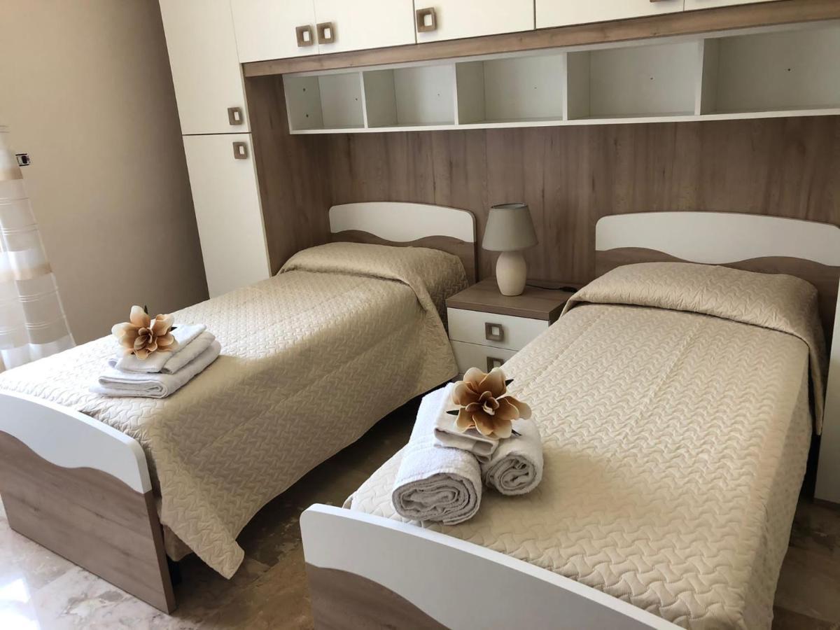 Casa Vacanze Makari Trappeto  Kültér fotó