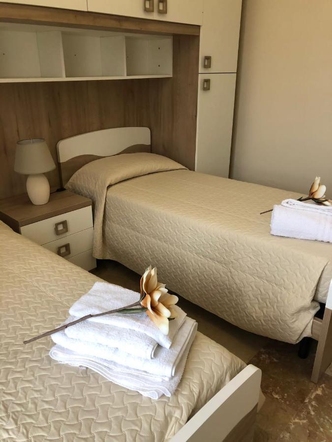 Casa Vacanze Makari Trappeto  Kültér fotó